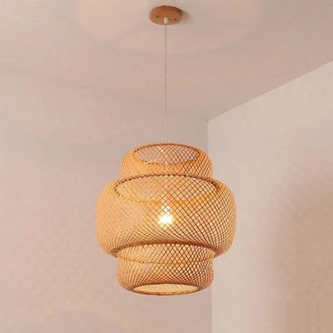 Handwoven Bamboo Pendant Lamp for Modern Living Room Lighting